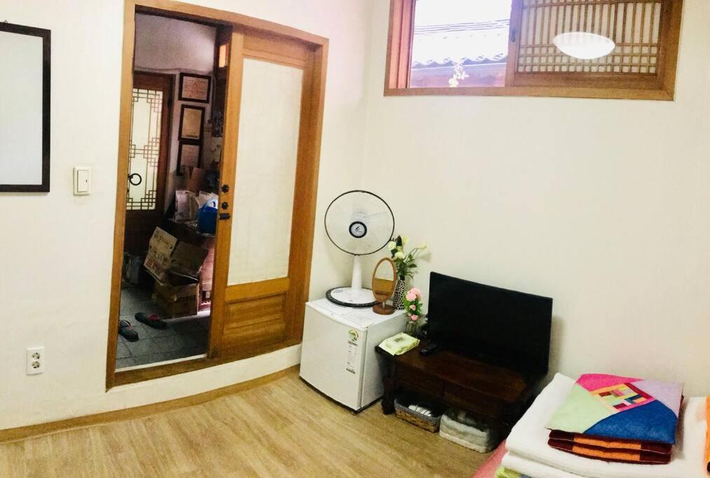 Yeon Dang Guesthouse Seoul Bagian luar foto